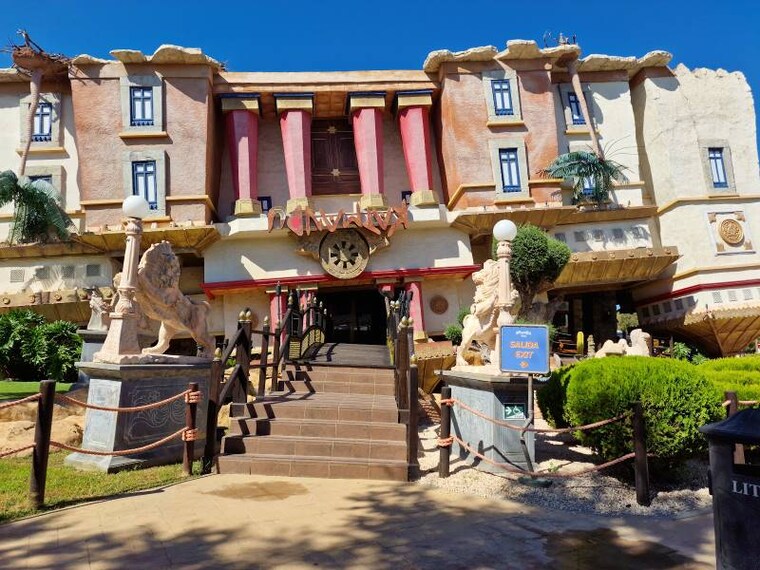 Majorca_Katmandu_Park_5