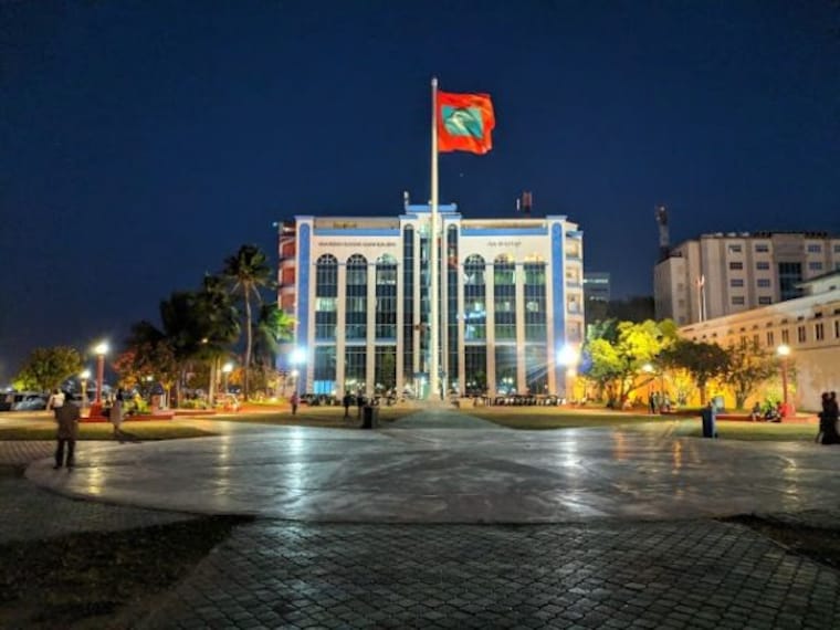maldives_republic_square_4