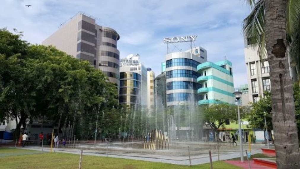 maldives_republic_square_5