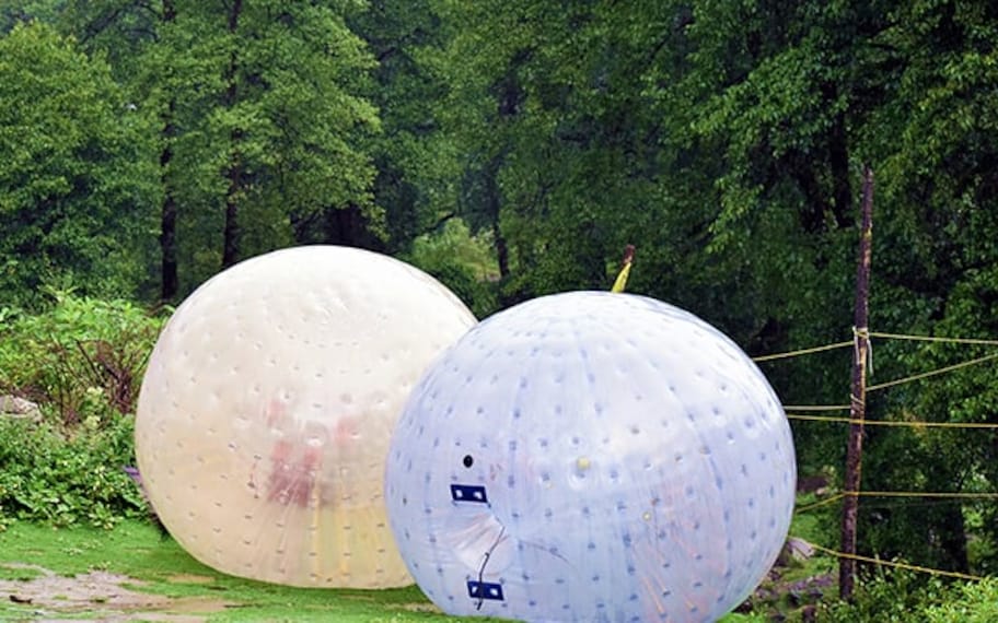 Manali Zorbing Landscape Image