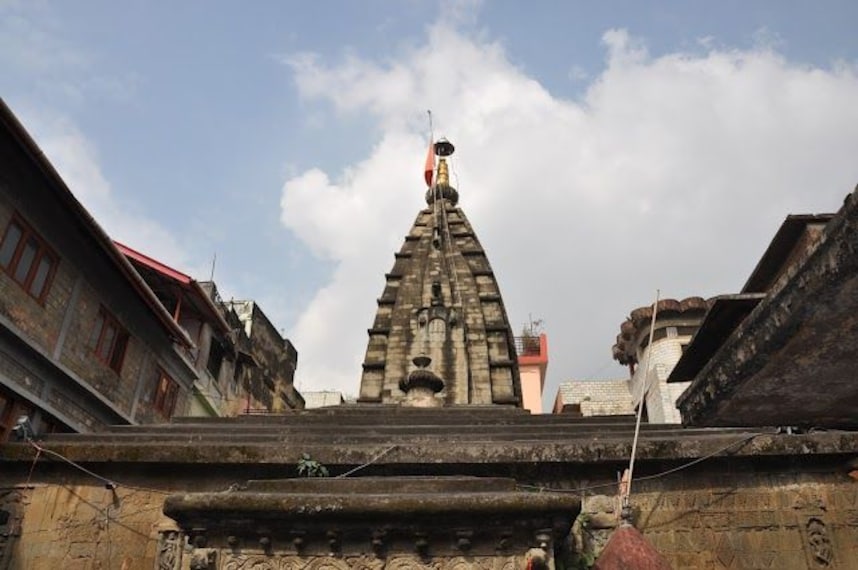 Baba_bhootnath_mandir_2