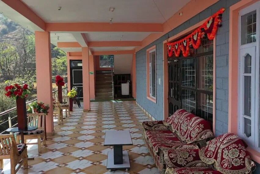 Riva_palace_homestay_2