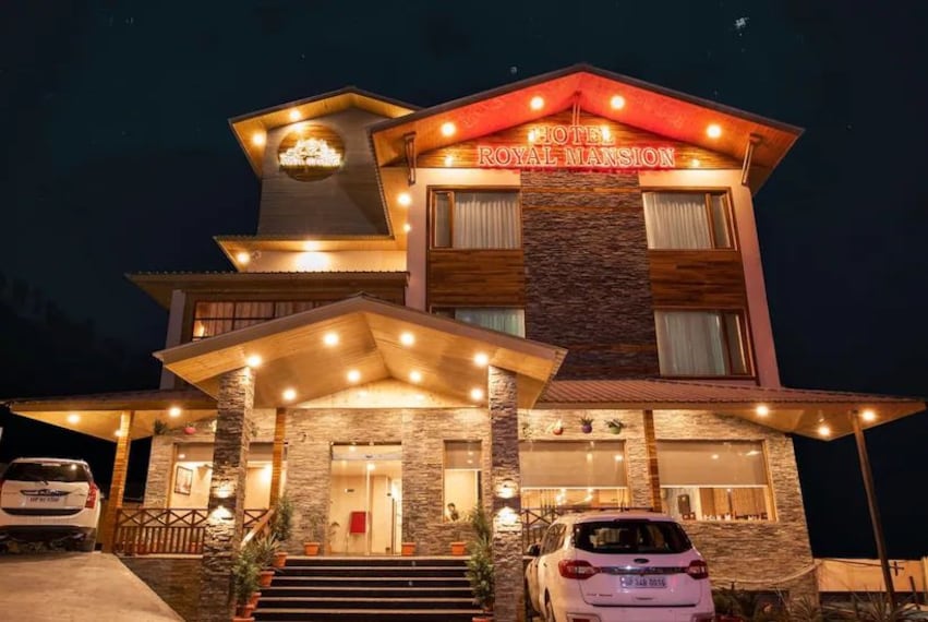Royal_mansion_1
