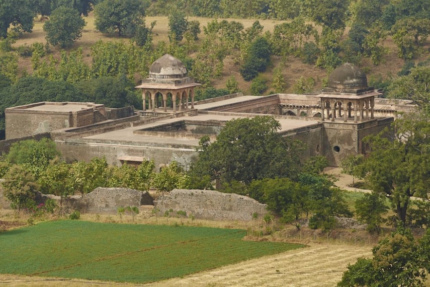 Baz_Bahadurs_Palace_1