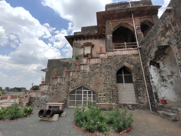 Taveli_Mahal_3