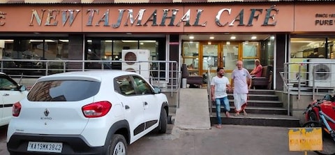The New Taj Mahal Cafe