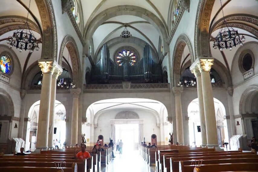 Manila_Cathedral_2