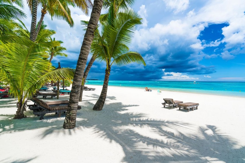 Trou_Aux_Beach_1