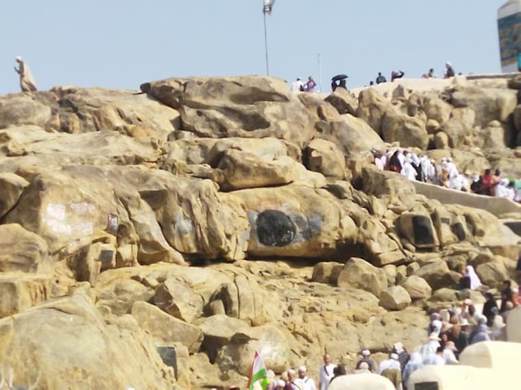 mount-arafat-mecca-1