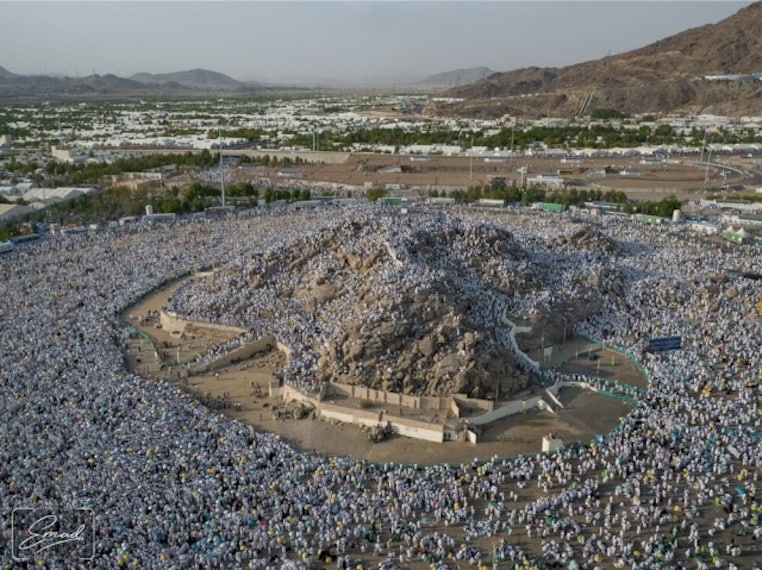 mount-arafat-mecca-2