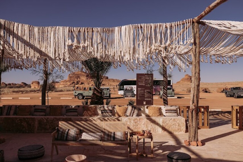 Heritage_Tour_in_Hegra_2