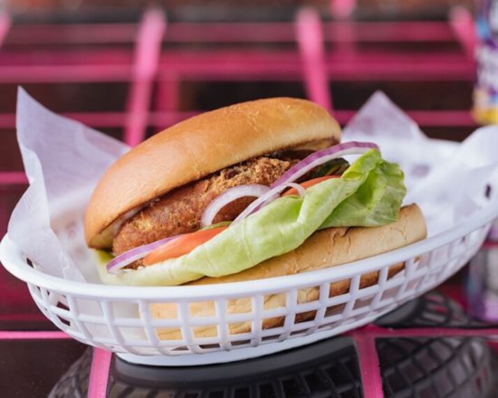 melbourne_evies_bar_and_diner