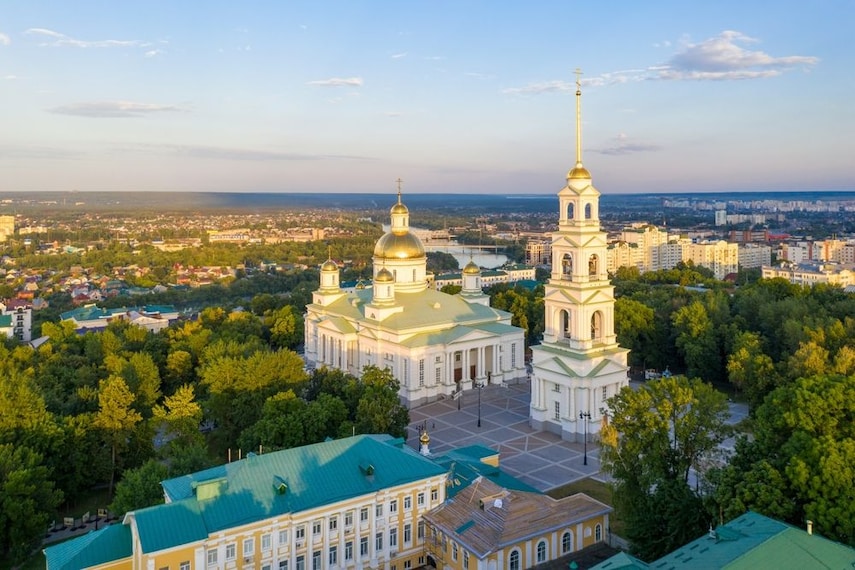 cathedral-square-milan-2