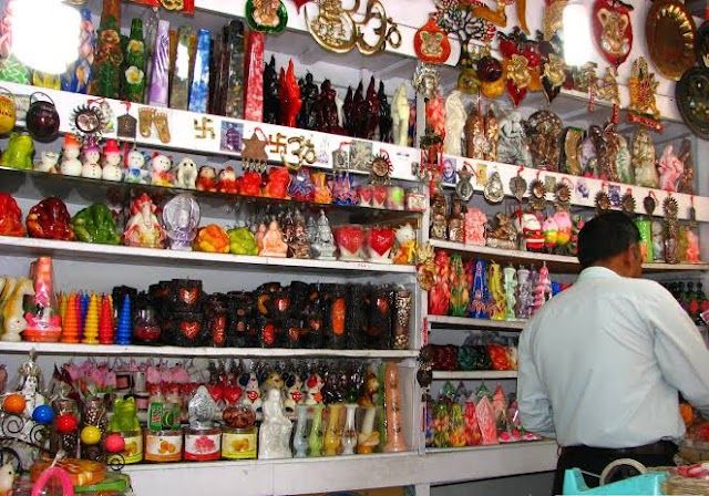 Mukteshwar_market_2