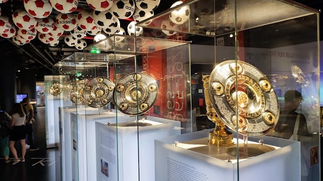 Allianz_Arena_and_FC_Bayern_Experience_Centre_3