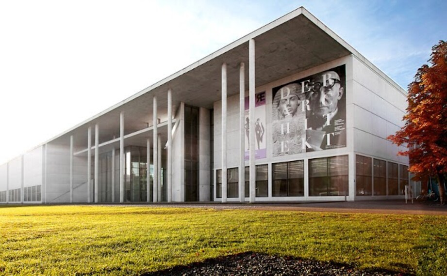 Pinakothek_de_Moderne_1