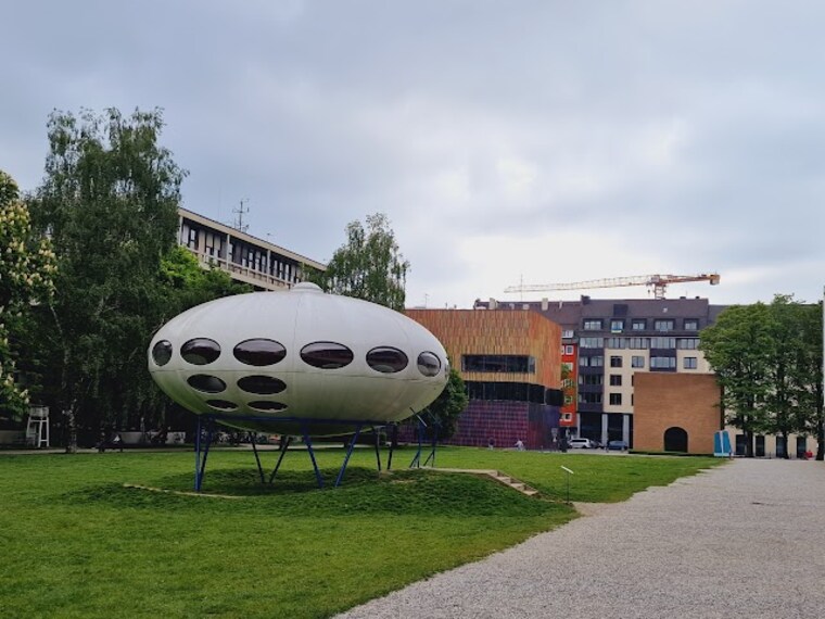 Pinakothek_de_Moderne_3