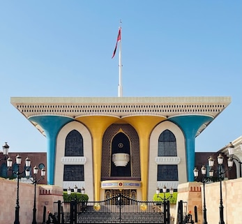 Al Alam Palace