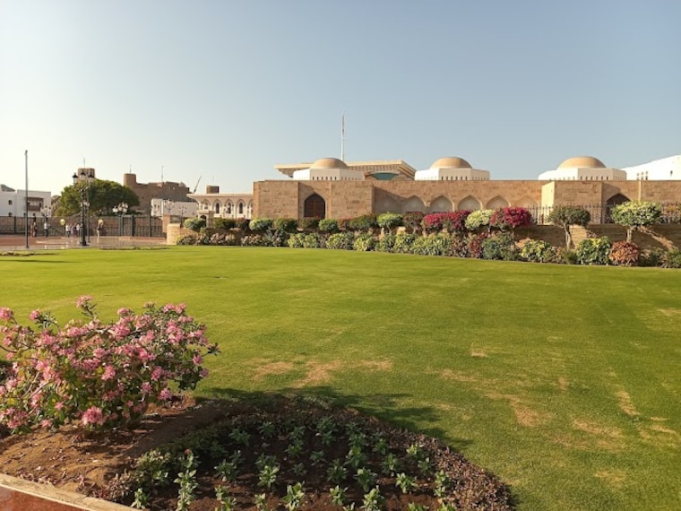 Al_Alam_Palace_2