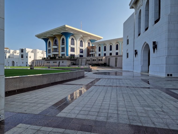 Al_Alam_Palace_3