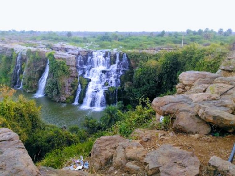 nagarjuna_sagar_ethipothala_falls