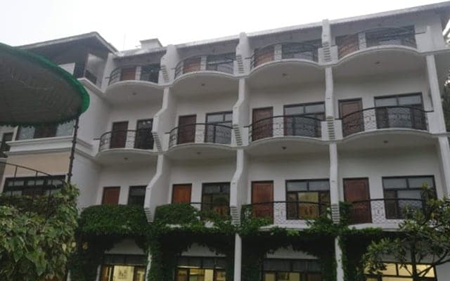 Nainital Country Inn Sattal Landscape Image