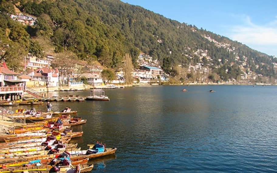 Nainital Kayaking Landscape Image