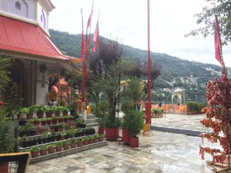 naina_devi_temple_nainital_4