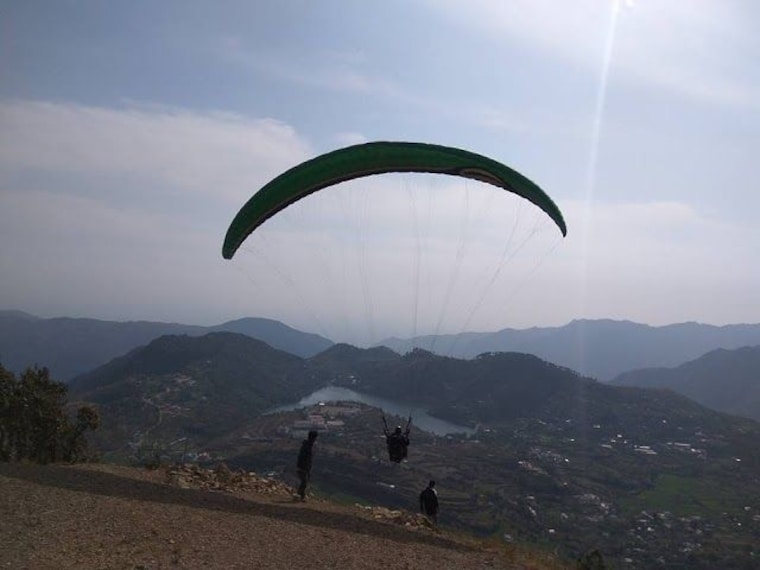 nainital_paragliding_2