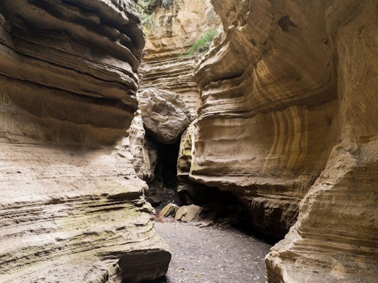 Hells_Gate_National_Park_2
