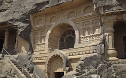 Pandavleni Caves