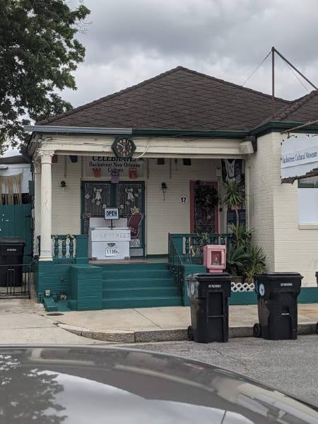 New_Orleans_Backstreet_Cultural_Museum_7