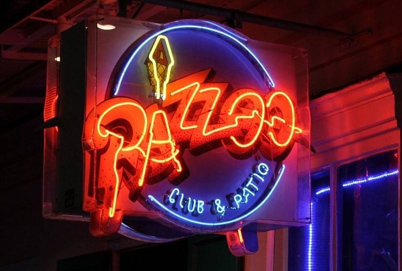 New_Orleans_Razzoo_Bar_&_Patio_3