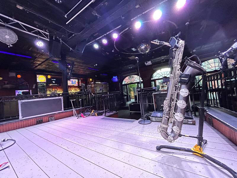 New_Orleans_Razzoo_Bar_&_Patio_5