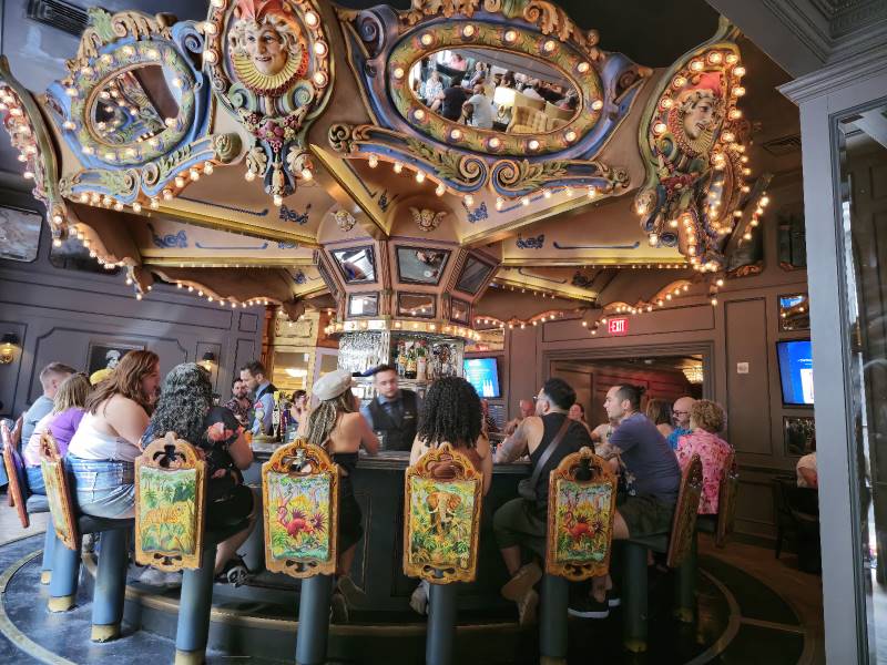 New_Orleans_The_Carousel_Bar_&_Lounge_3