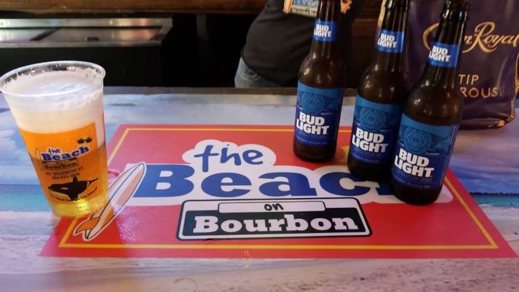 New_Orleans_Beach_On_Bourbon_2