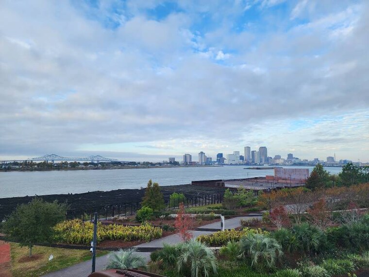New_Orleans_Crescent_Park_5