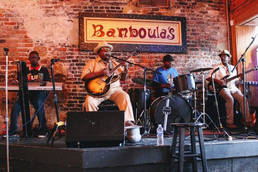 New_Orleans_Frenchmen_Street_5