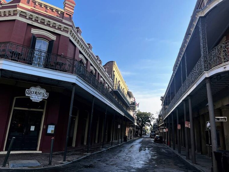 New_Orleans_Muriels_Jackson_Square_10