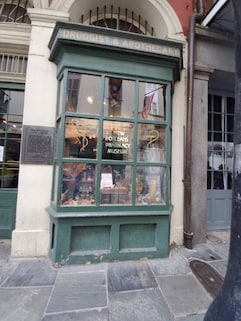 New Orleans Pharmacy Museum