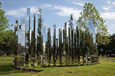 Sydney and Walda Besthoff Sculpture Garden