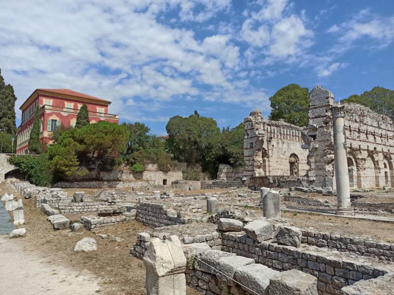 Nice_Garden_of_Arenas_Cimiez_5