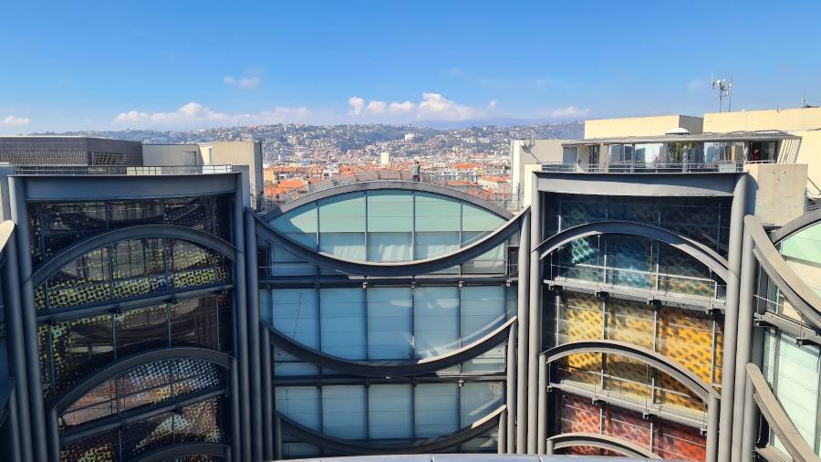 Nice_Modern_and_Contemporary_Art_Museum_MAMAC_2