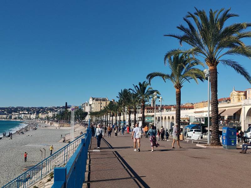 Nice_Promenade_des_Anglais_1