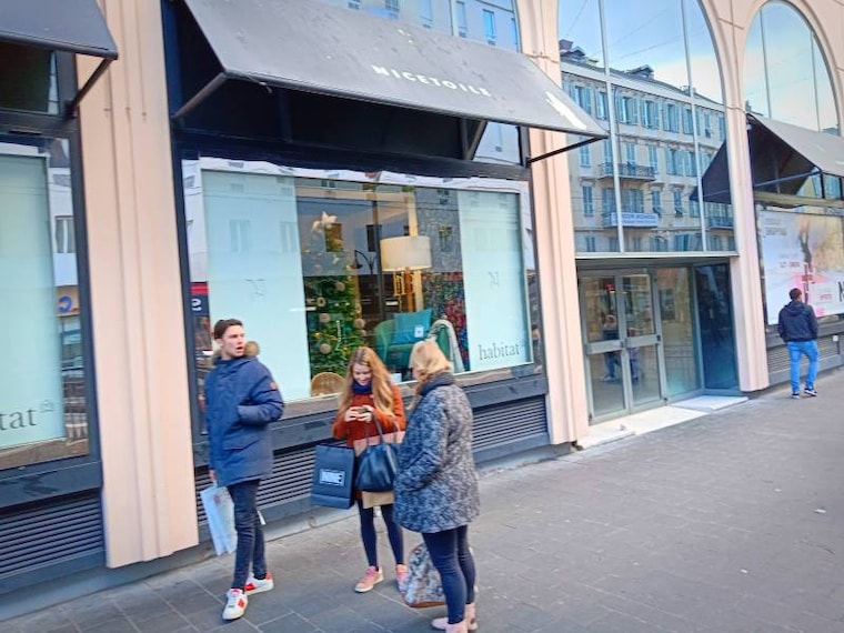 Nice_Avenue_Jean_Medecin_10