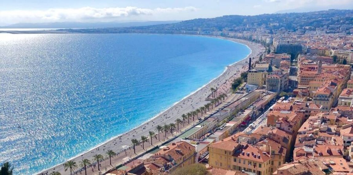 Nice_Promenade_des_Anglais_2