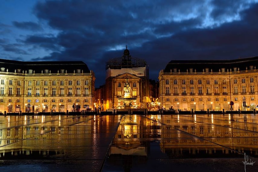 Nice_Water_Mirror_Bordeaux_2