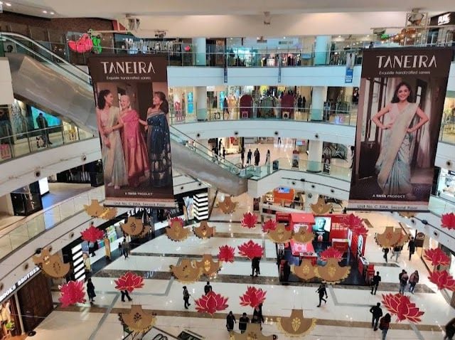 Dlf_mall_of_india-1