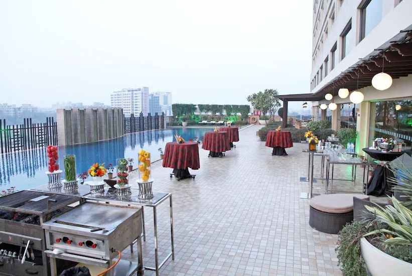 Holiday_inn_new_delhi_mayurvihar_noida-an_ihg_hotel_2