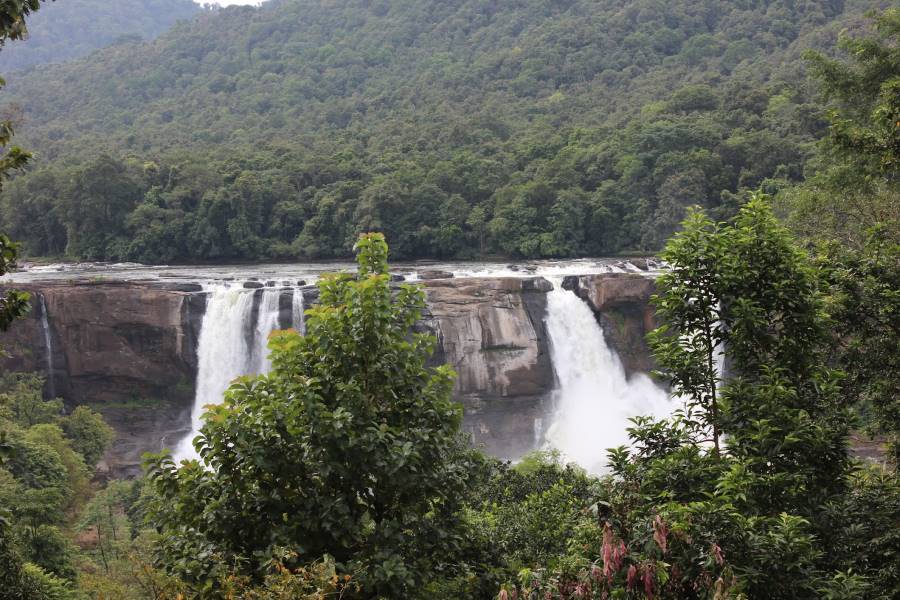 Thrissur_Athirapally_Waterfalls_9